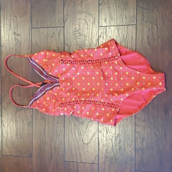 NWOT Jessica Simpson one piece boho swim sz L - Picture 1 of 5